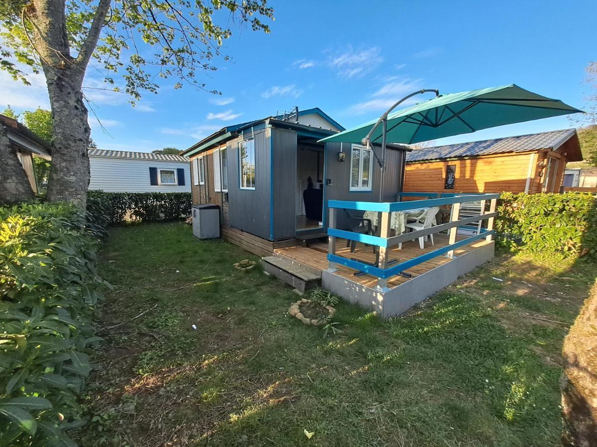 Chalet Pour 5 Personnes Equipe Sur Emplacement Privatif Dans Camping 4 Etoiles Appartenant Et Gere Par Un Particulier Hotell Foix Exteriör bild