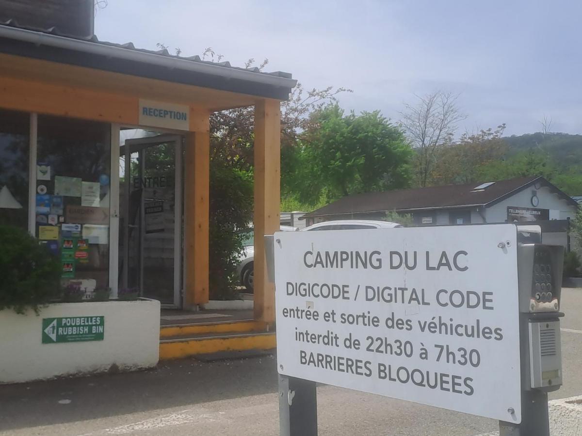 Chalet Pour 5 Personnes Equipe Sur Emplacement Privatif Dans Camping 4 Etoiles Appartenant Et Gere Par Un Particulier Hotell Foix Exteriör bild