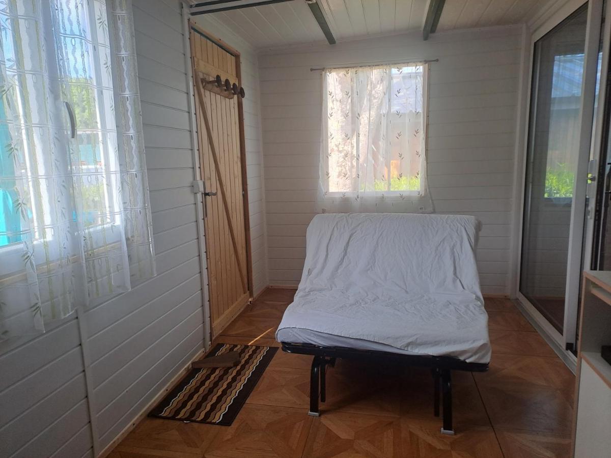 Chalet Pour 5 Personnes Equipe Sur Emplacement Privatif Dans Camping 4 Etoiles Appartenant Et Gere Par Un Particulier Hotell Foix Exteriör bild